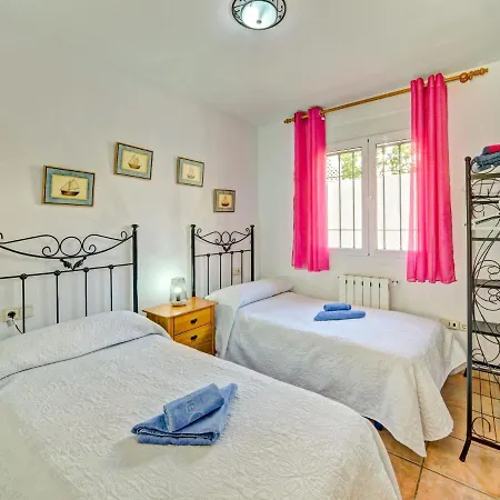 Hébergement de vacances Puerta De 8 By Interhome Calp
