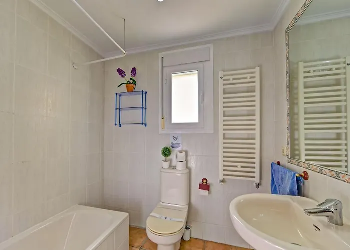 Puerta De 8 By Interhome בית נופש קלפה